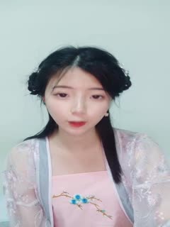 小胸业余爱好者喜欢粗暴性爱。