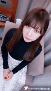 性感紧身裤牛仔裤⭕❌❌美女直播跳舞衣服滑落
